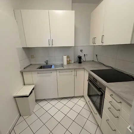 Apartment 1 In Location-carnation